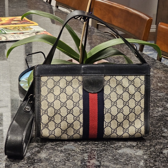 Gucci Handbags - Gucci GG Supreme Sherry Line Coated Canvas Clutch w/Crossbody Strap Added